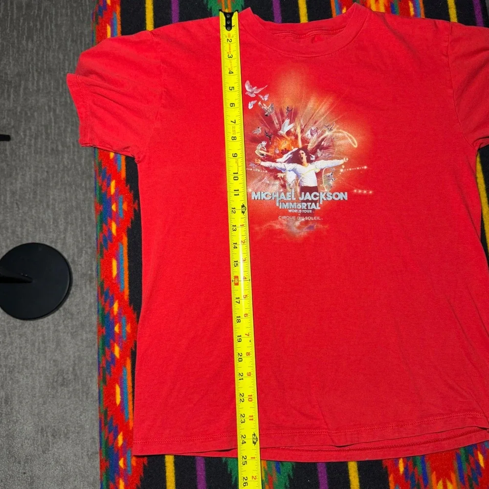 Michael Jackson Immortal World Tour Cirque Du Soleil Red Graphic Tee Kids XL